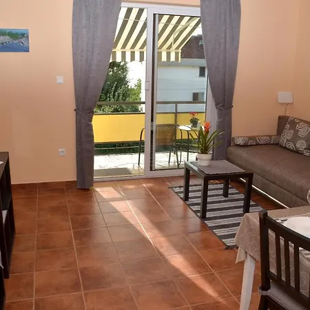 Apartment Renata *