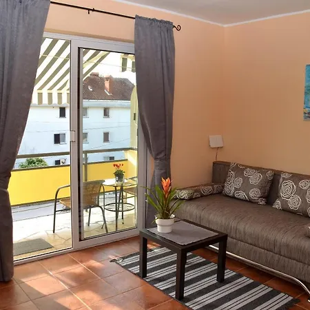 Apartment Renata *